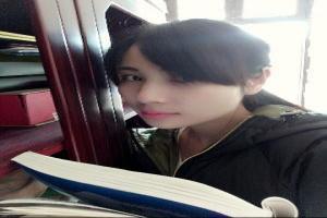 <span>沙漠女巨人吞小人视频</span>  